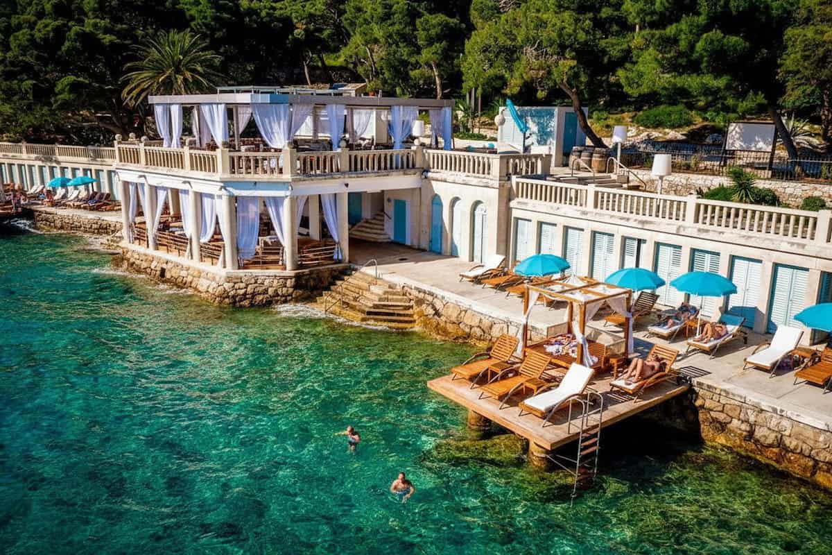 hvar bonj les bains
