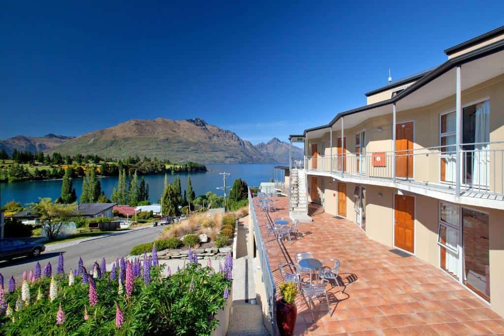 where to stay in queenstown alexis motel and apartments 01