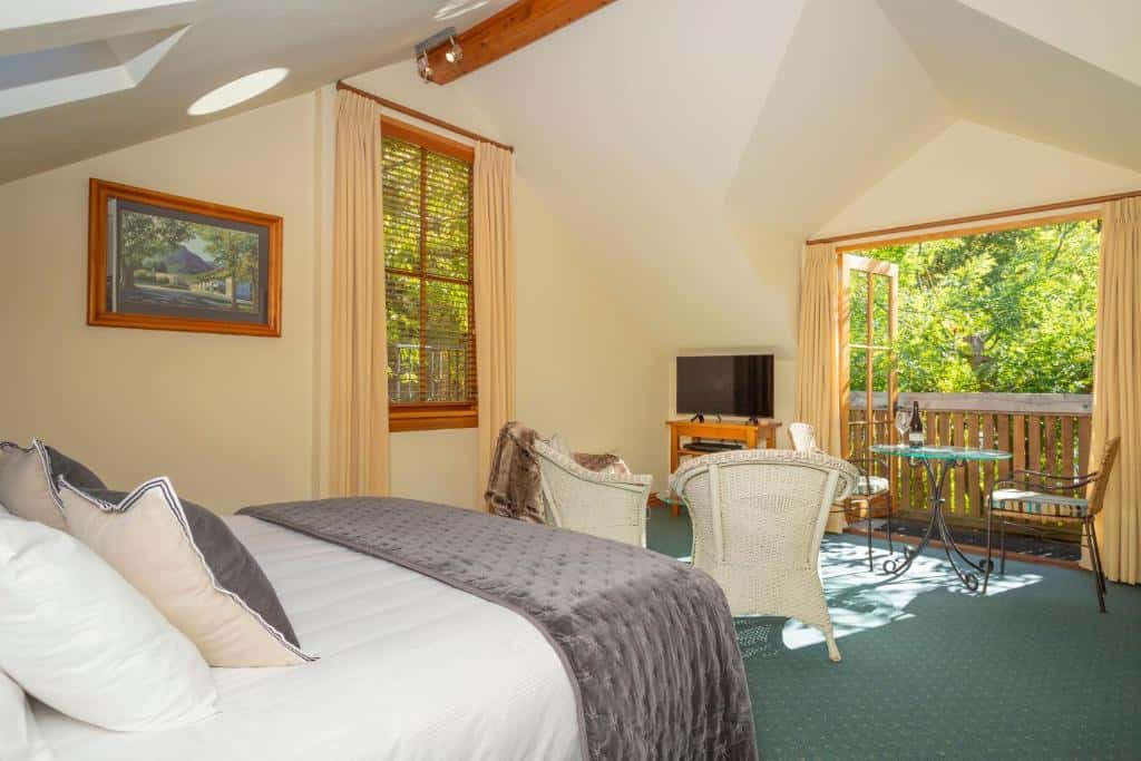 where to stay in queenstown arrowtown house boutique hotel 04