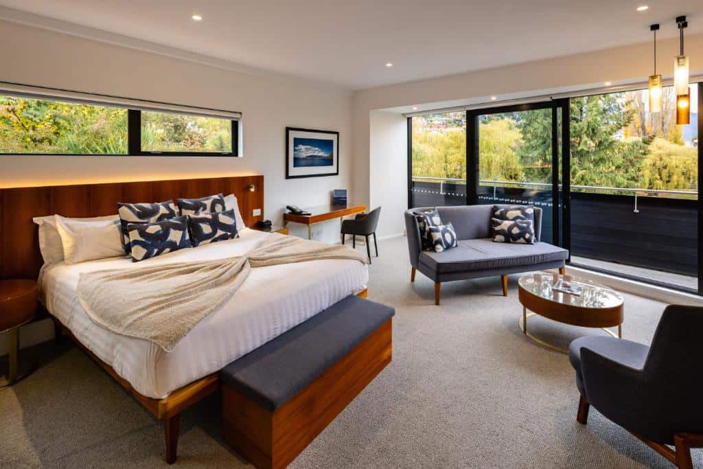 where to stay in queenstown queenstown park boutique hotel 02