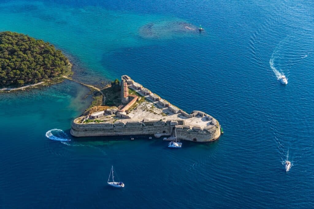Nicholas Fortress