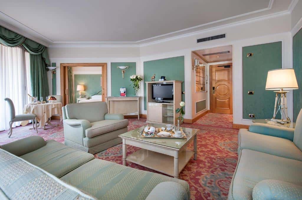 bologna hotels carlton