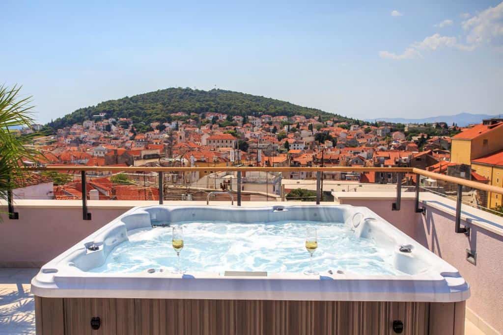 Cornaro Hotel Split