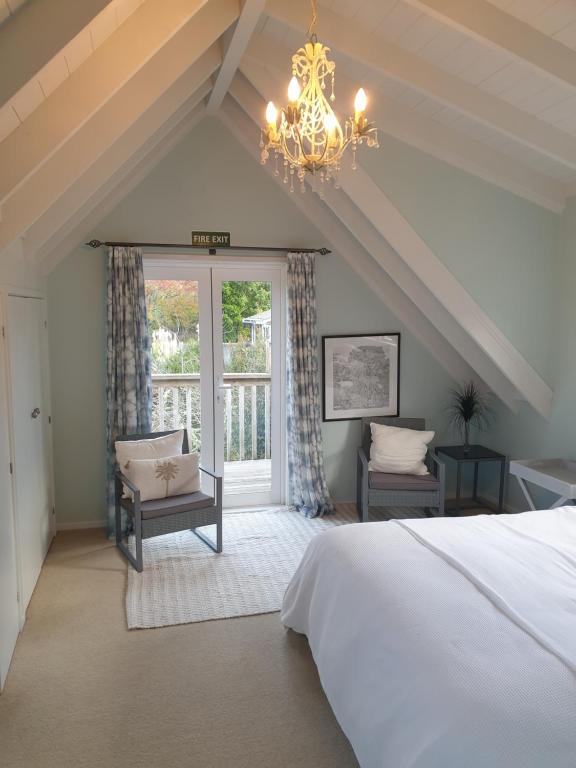coromandel accommodation brenton lodge 02