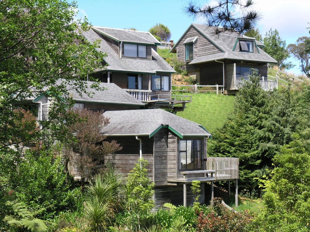 coromandel accommodation grafton cottage and chalets 01