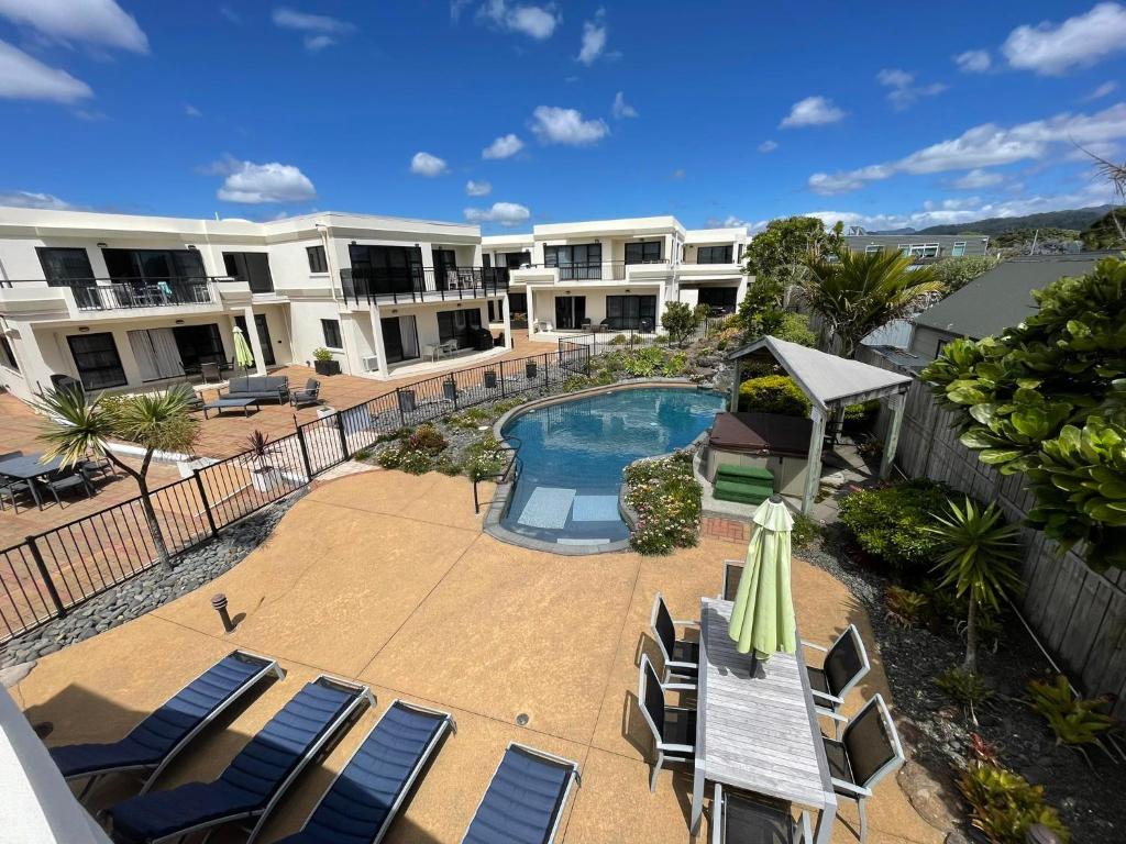 coromandel accommodation ocean breeze resort pauanui 01