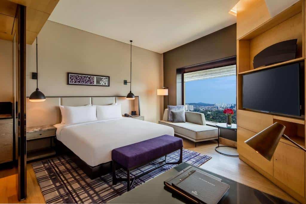 hilton kl