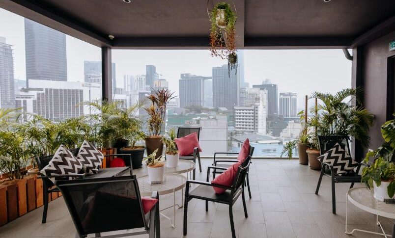 mov hotel kl e1762530865824
