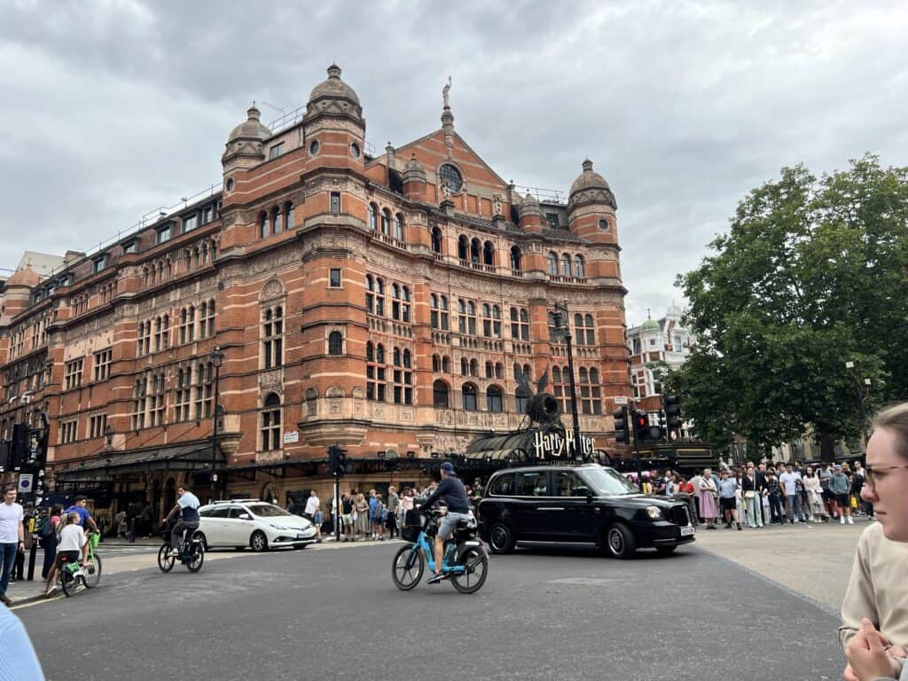 harry potter show in london 2