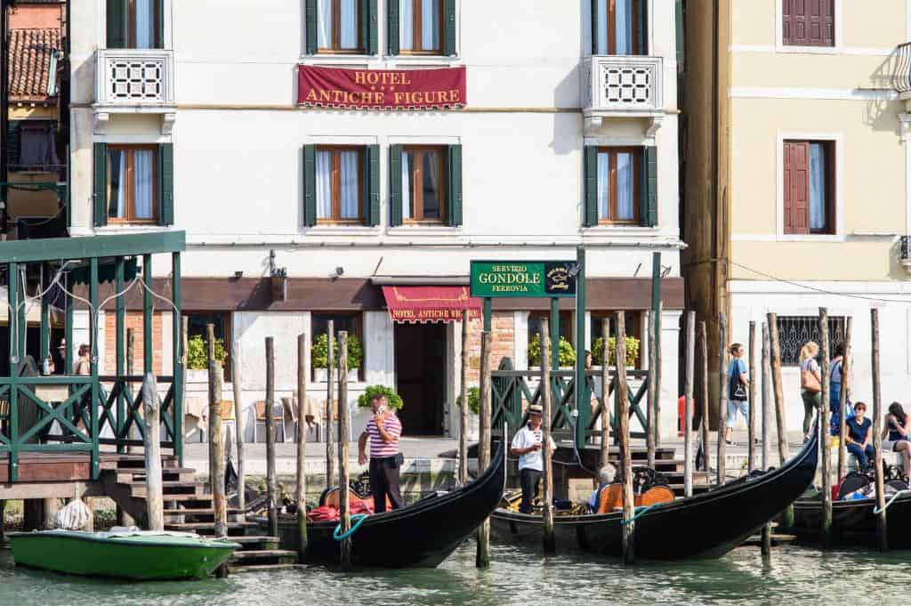 Hotel Antiche Figure