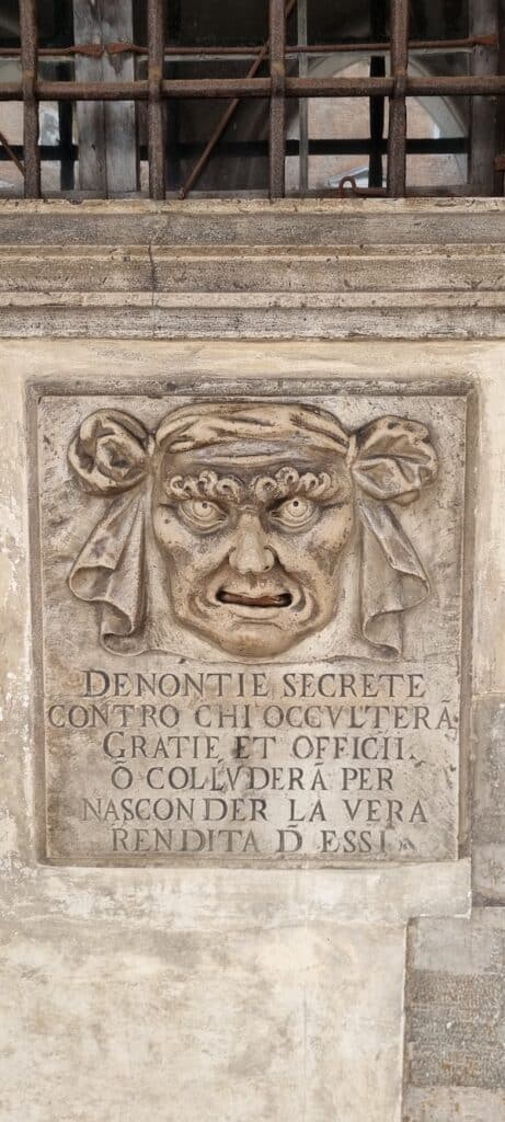 doge palace ducale venice lion head