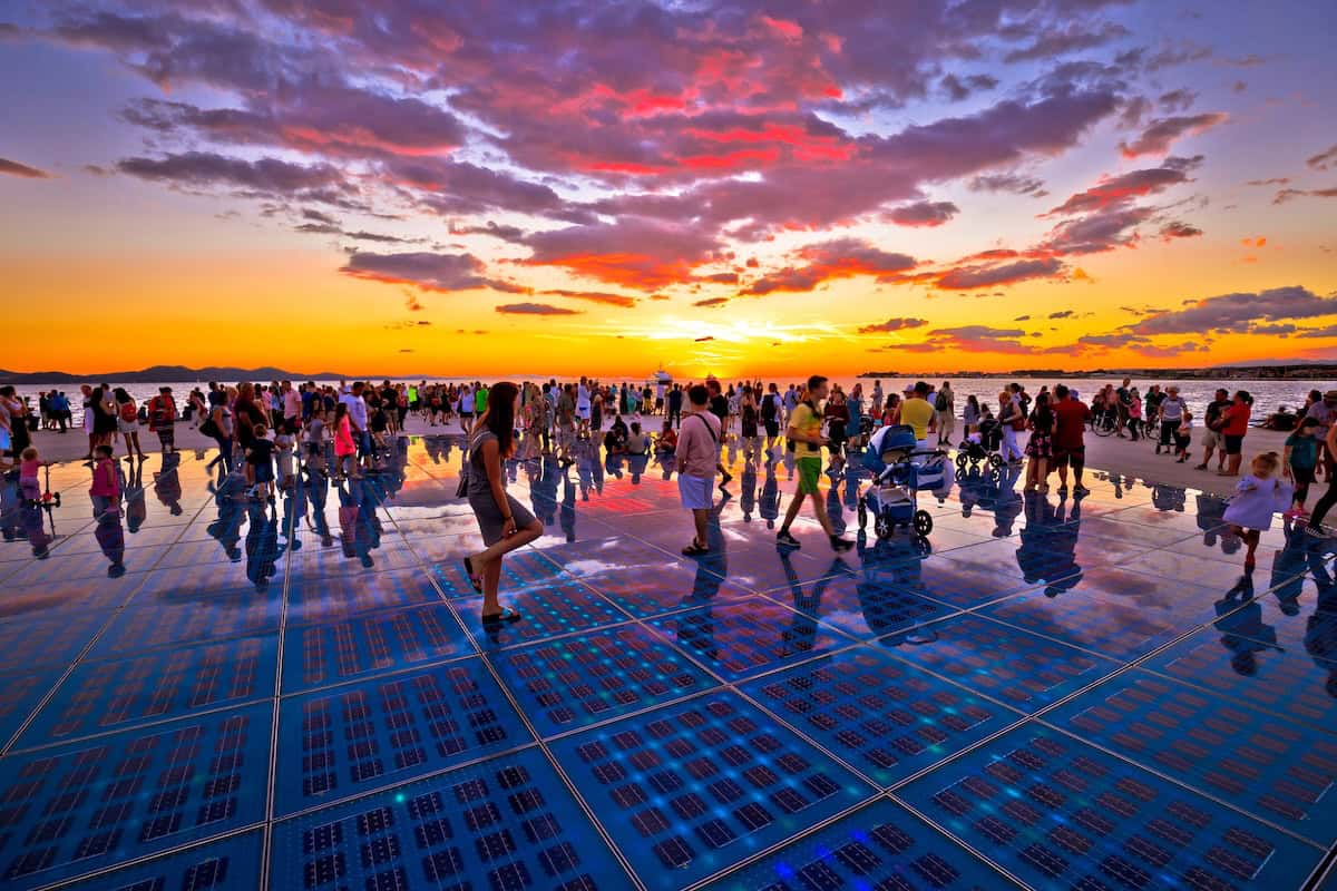 greetings to the sun zadar