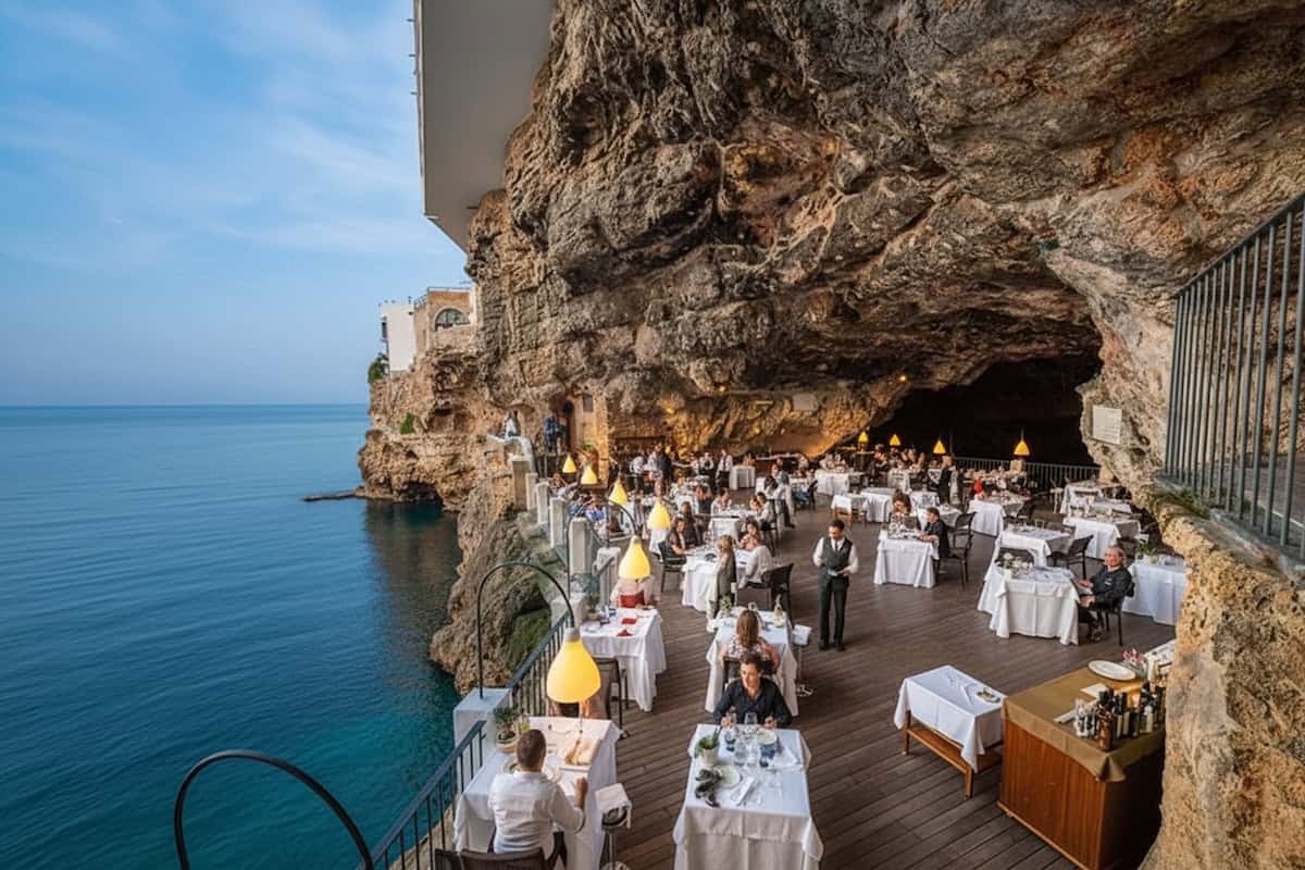 Grotta Palazzese polignano