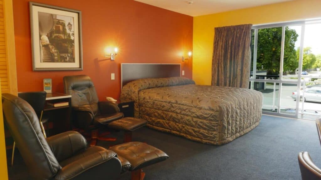 Randolph Motel Apartments 02