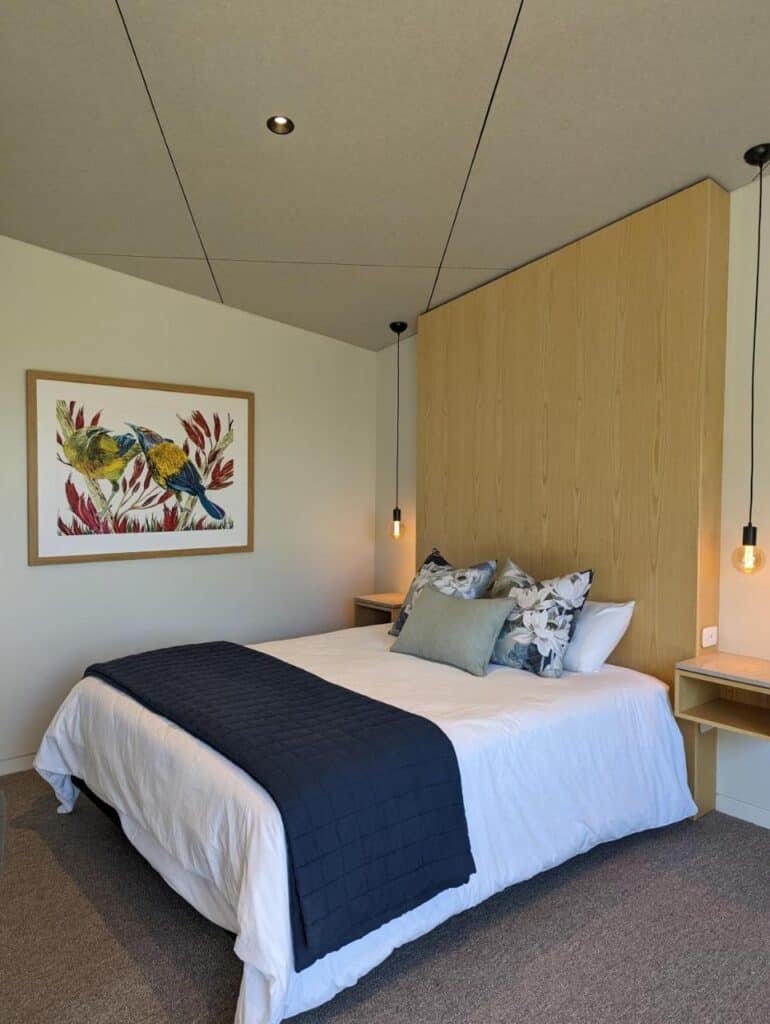 Tussock Hill Vineyard Retreats 02