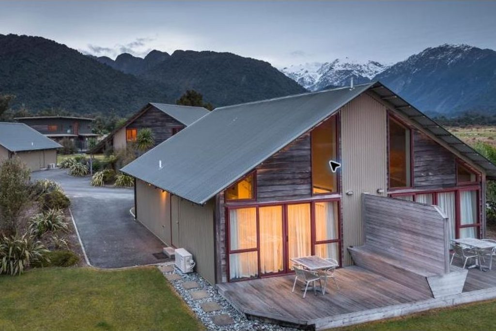 franz josef glenfern villas 01 mountain villa