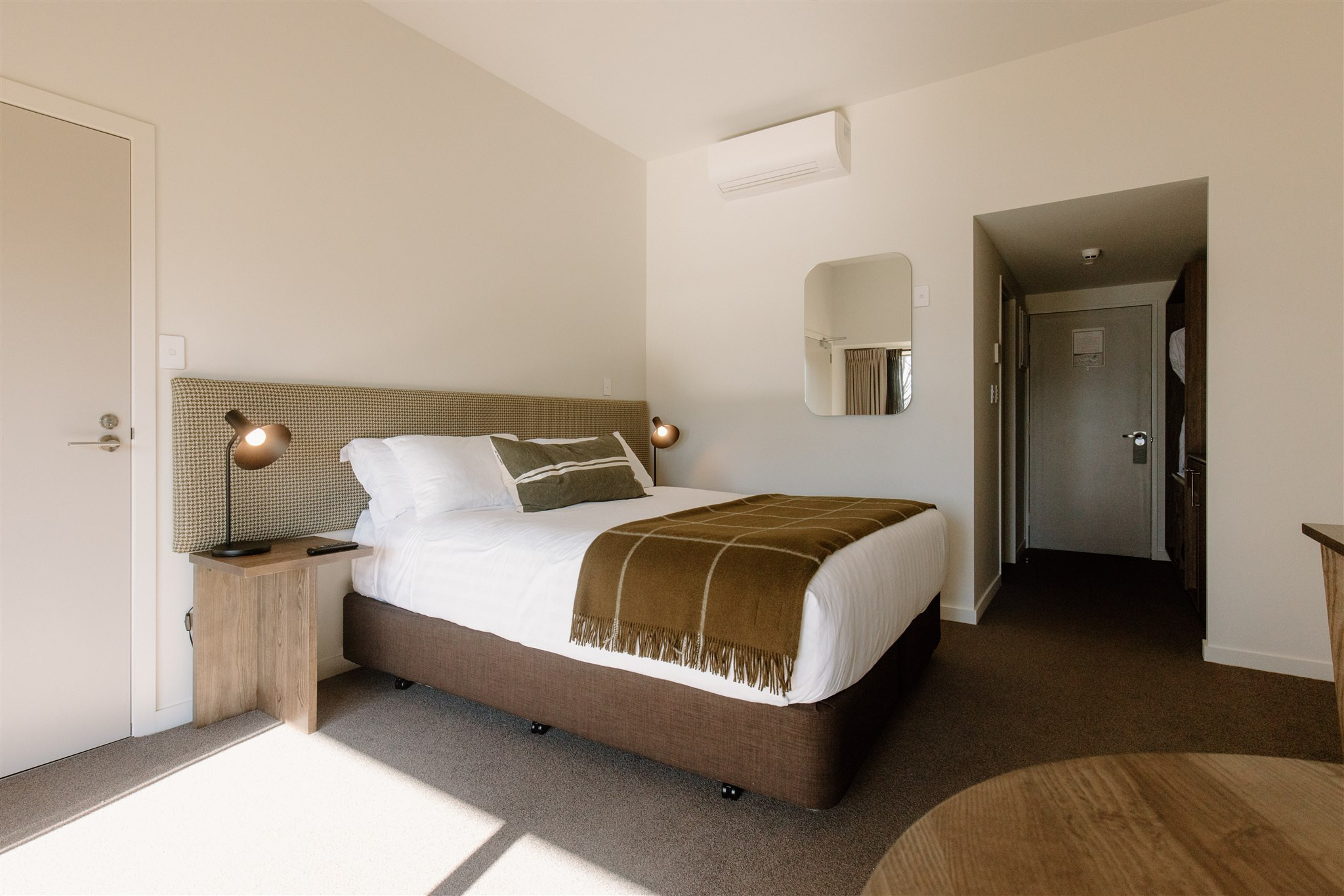 wanaka edgewater 03